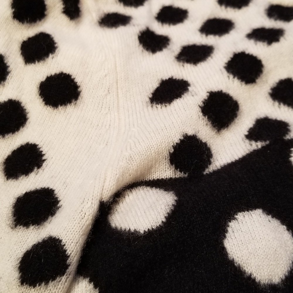 💥SOLD💥Neiman Marcus 100% Cashmere Sweater-Polka Dot - Picture 6 of 7